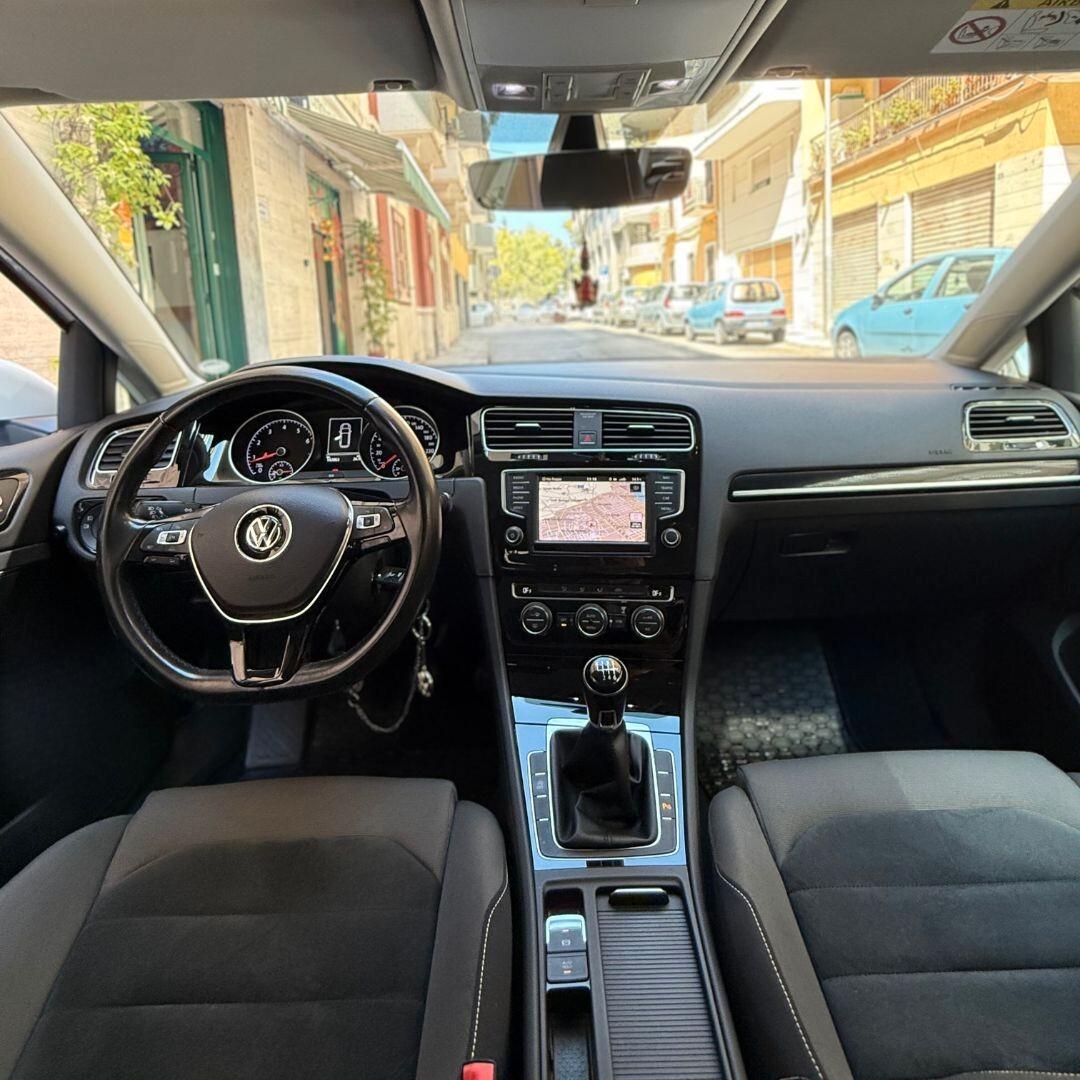 Volkswagen Golf Variant 1.4 TGI Executive BlueMotion
