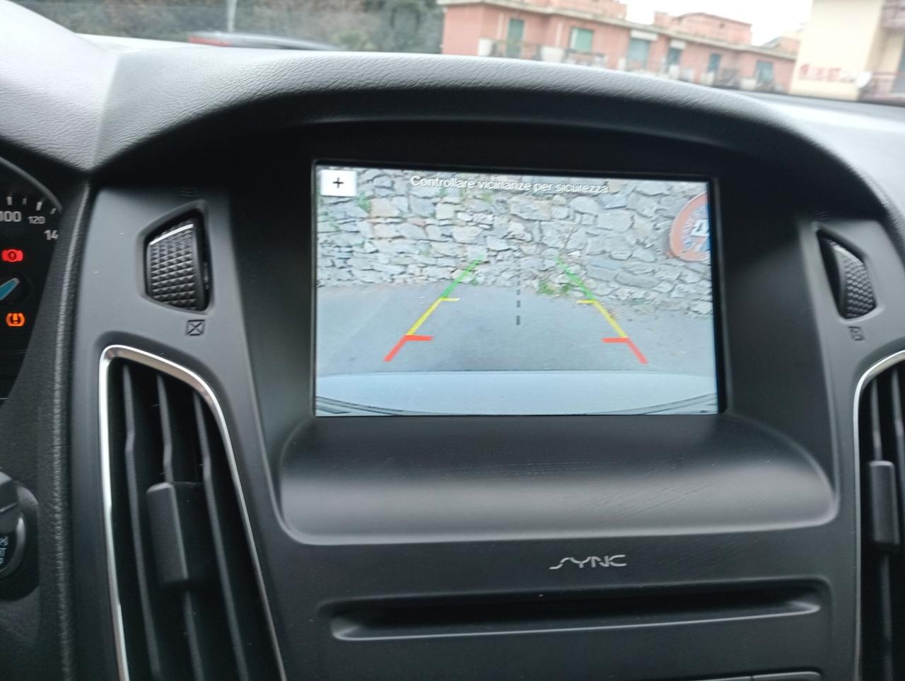 Ford Focus 1.6 120 CV GPL Titanium