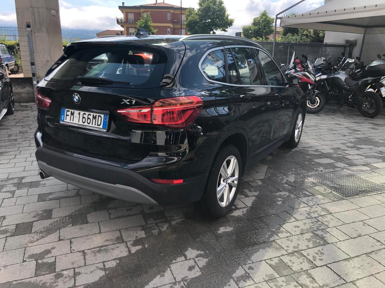 Bmw X1 sDrive18d Business