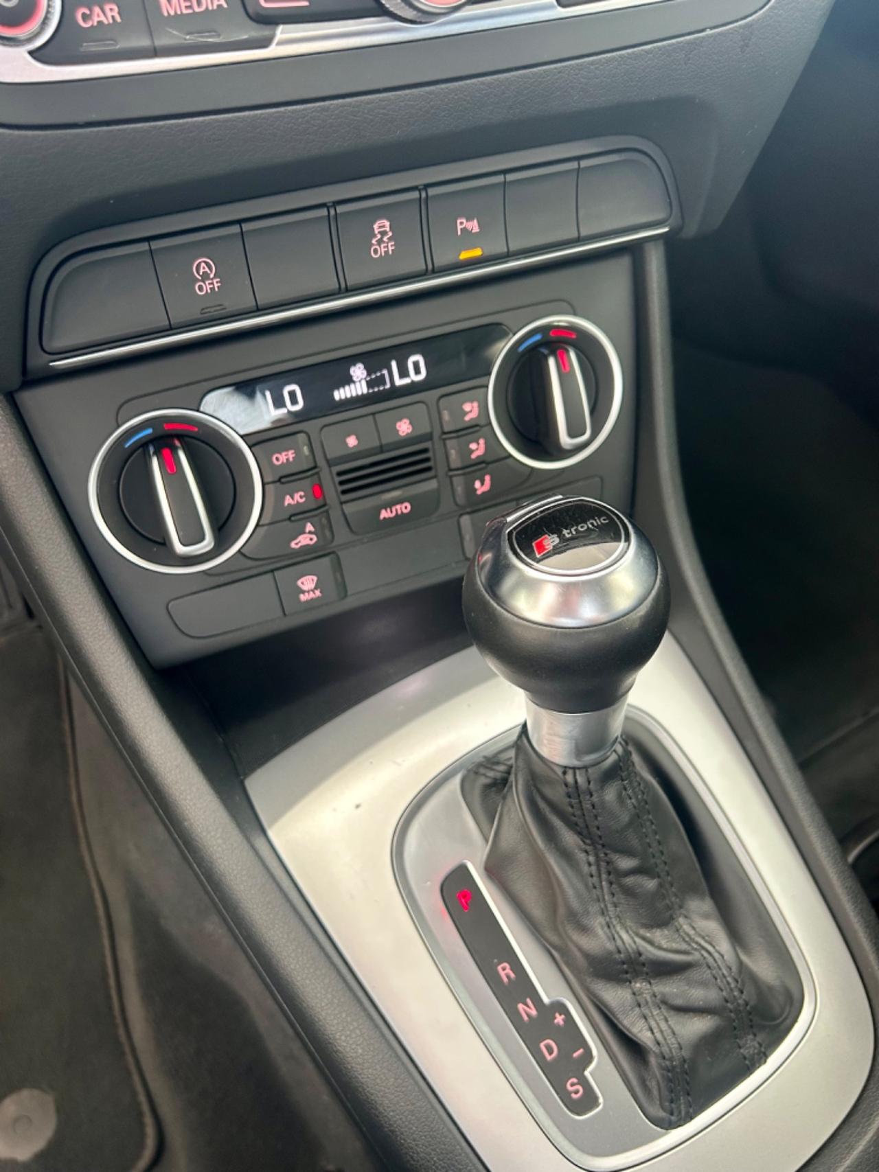 Audi Q3 2.0 S-tronic Sport FINANZIABILE
