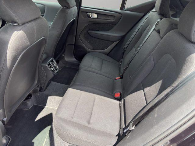VOLVO XC40 B3 automatico Core