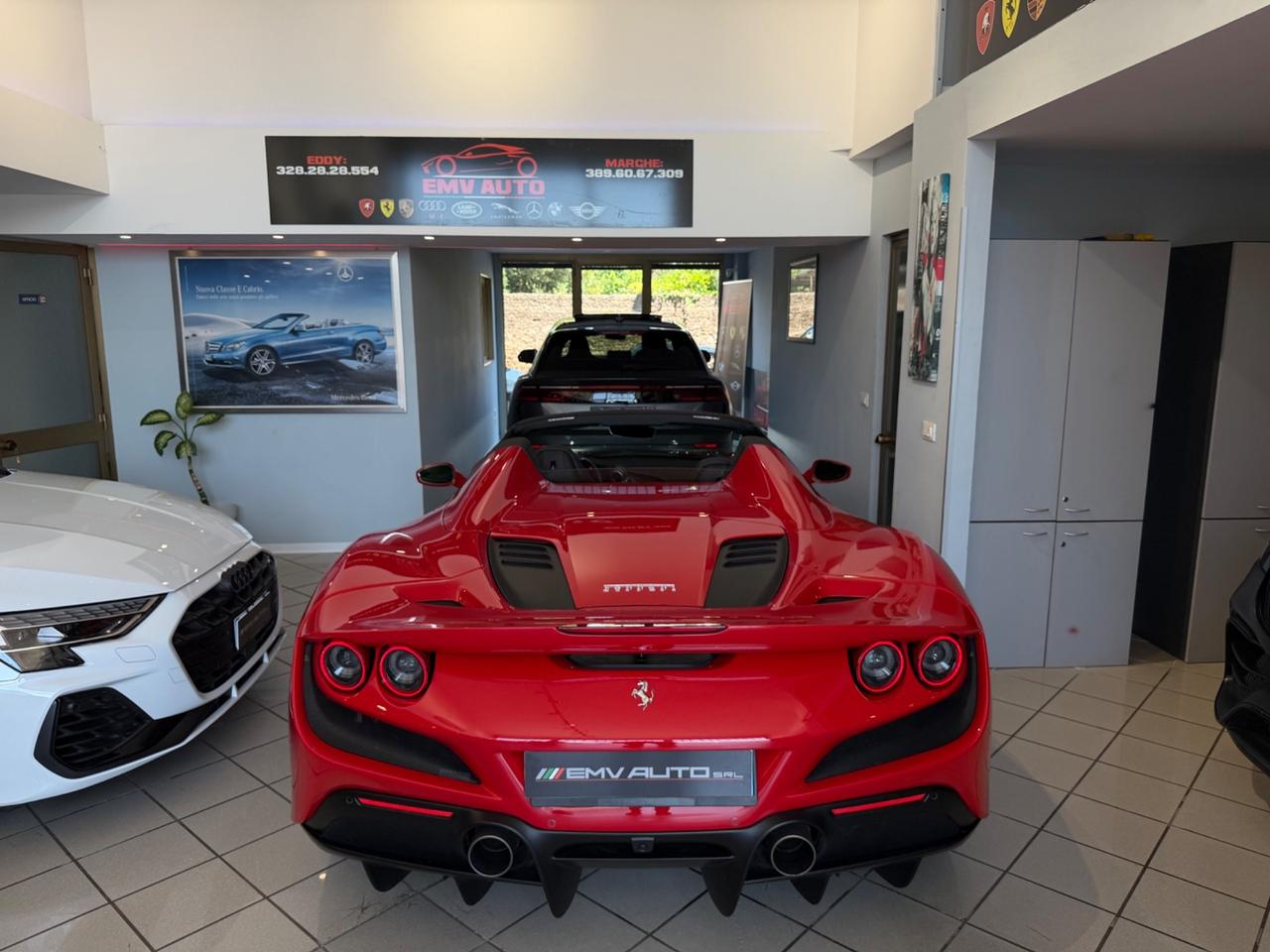FERRARI F8 SPIDER (530 KW) iva esposta tagliandata casa Madre