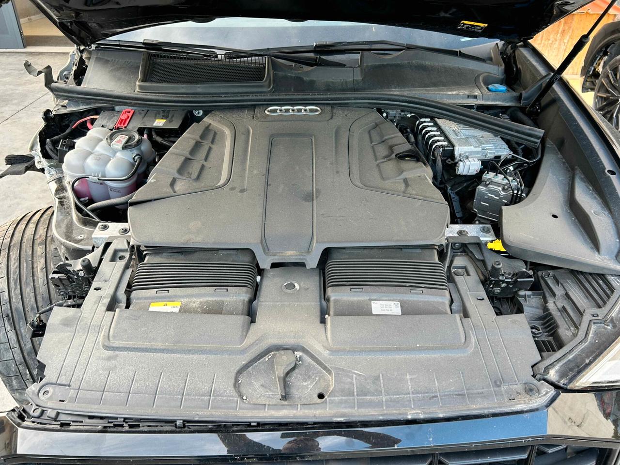Audi Q8 3.0 TDI 230CV Aut. - 2022 Incidentata
