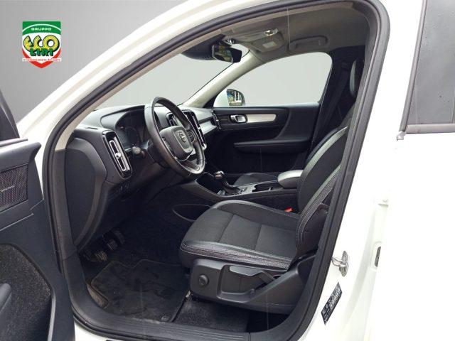 VOLVO XC40 D3 Momentum