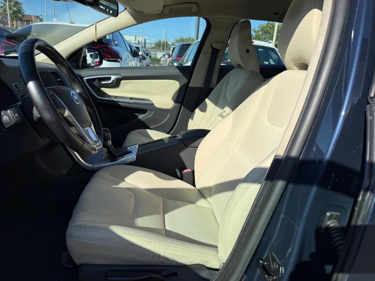 Volvo V60 D4 Summum