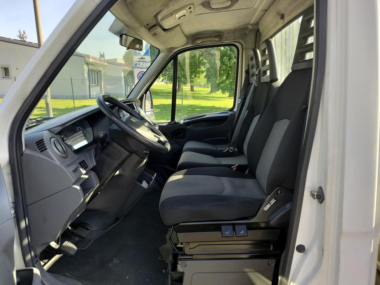 Iveco Daily 35S11 2.3 HPT 78kw cassone fisso