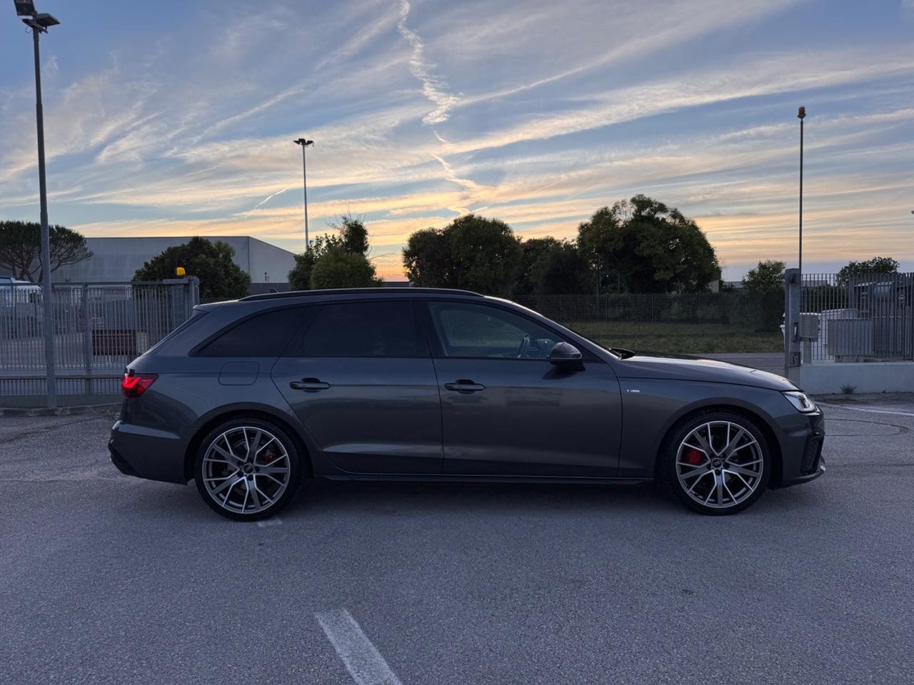 Audi A4 Avant 40 TDI quattro S tronic line edition Identity Black