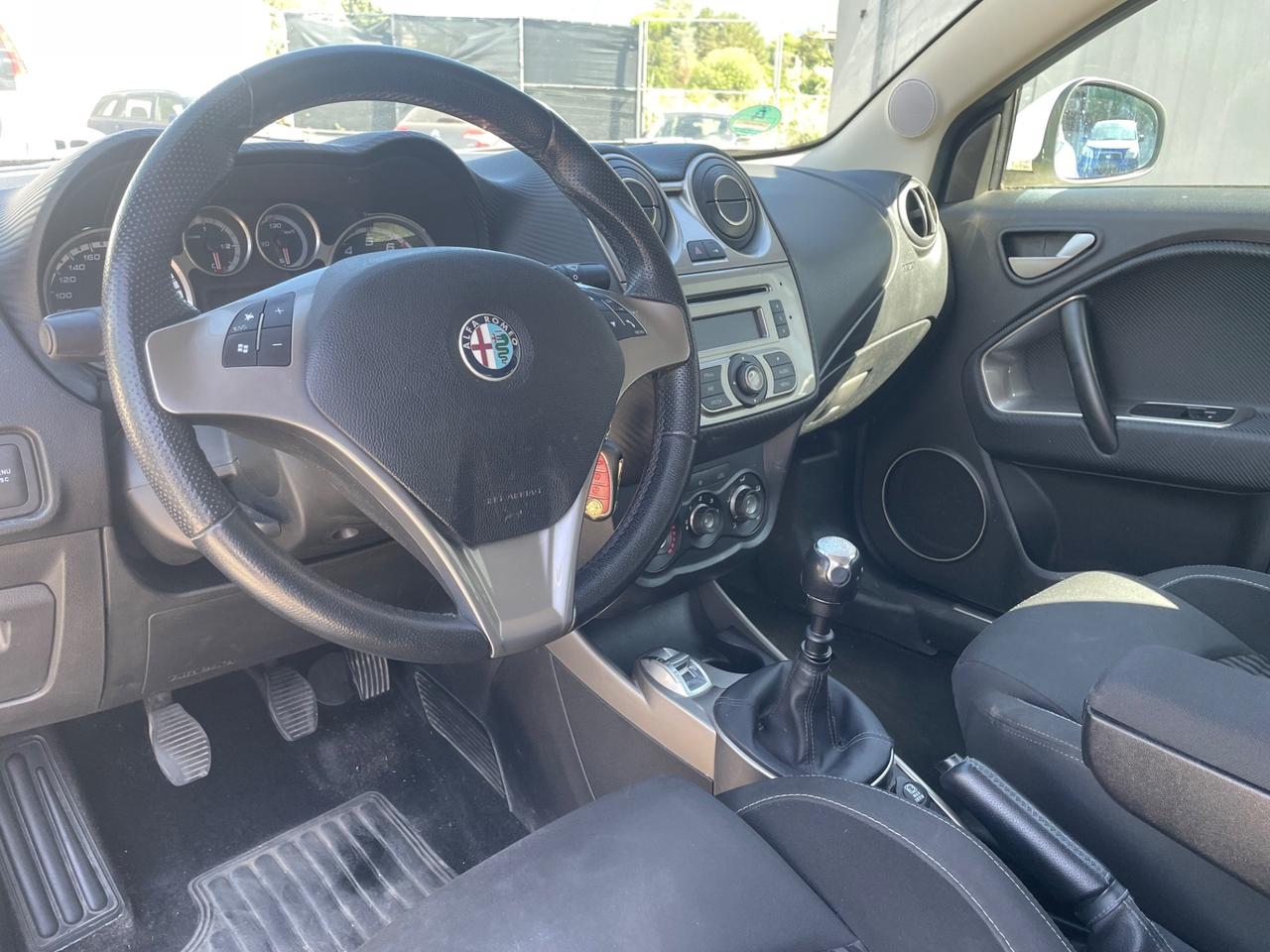 Alfa Romeo MiTo 1.4 78 CV Distinctive Sport Pack