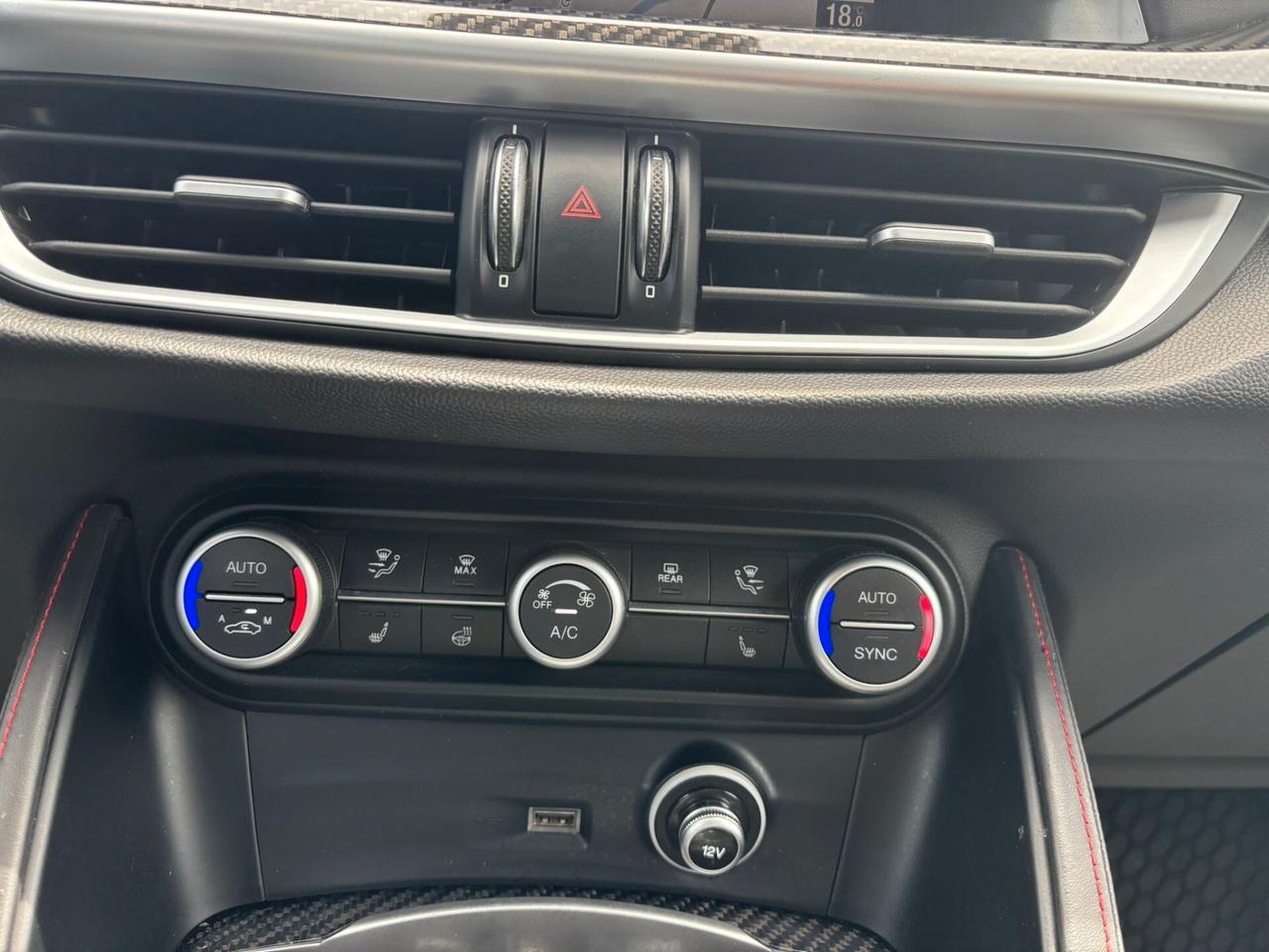 Alfa Romeo Stelvio 2.2 Turbodiesel 210 CV AT8 Q4 Veloce Tì