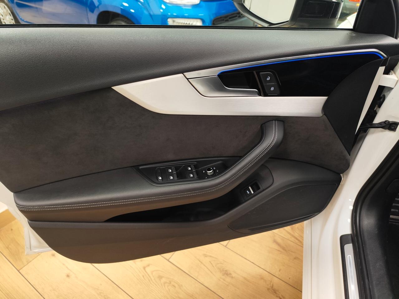 Audi A4 Avant 40 TDI S tronic