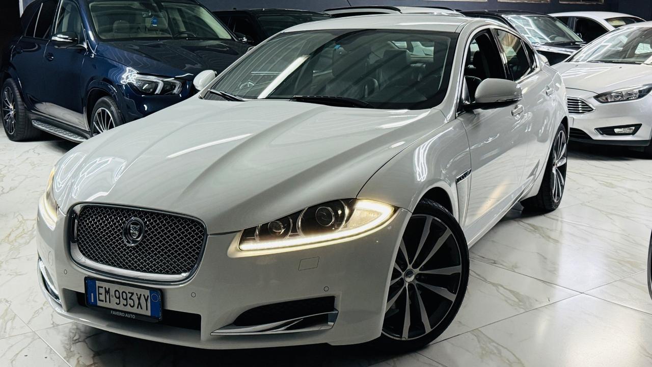 Jaguar XF 2.2 D 200 CV Premium Luxury