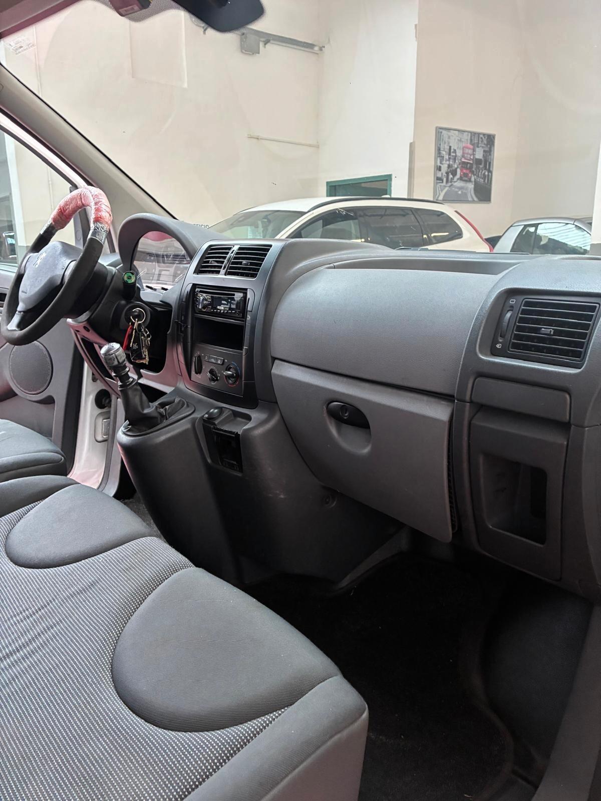 Peugeot Expert 2.0 HDi 136CV FAP PC-TN 10Q Furgone