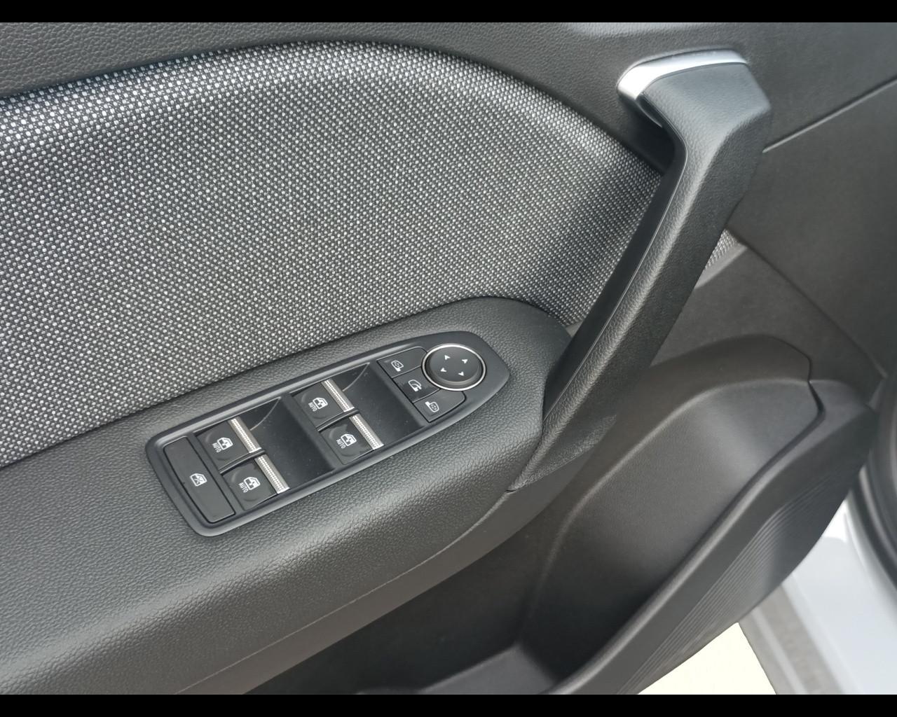 RENAULT Captur Eco-G 120 CV Techno GPL
