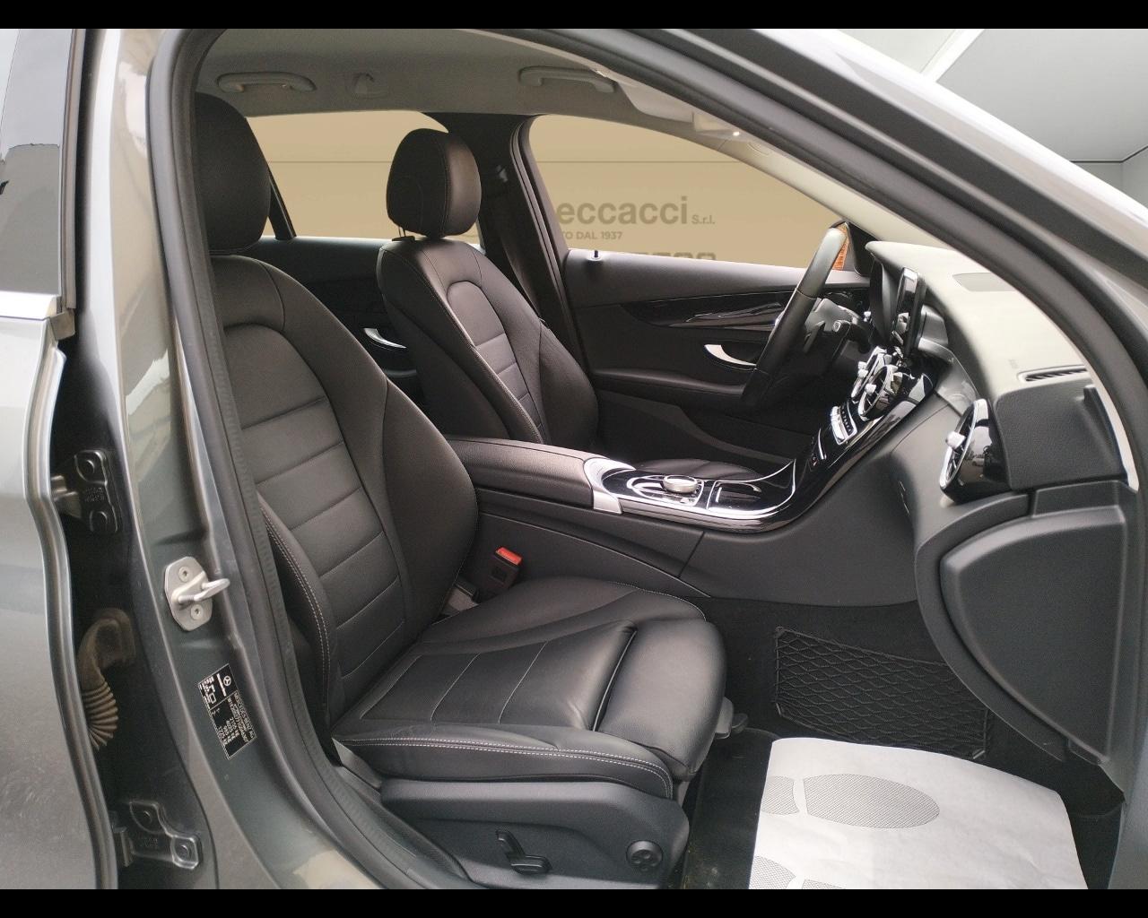MERCEDES Classe C (W/S205) C 200 S.W. Auto EQ...