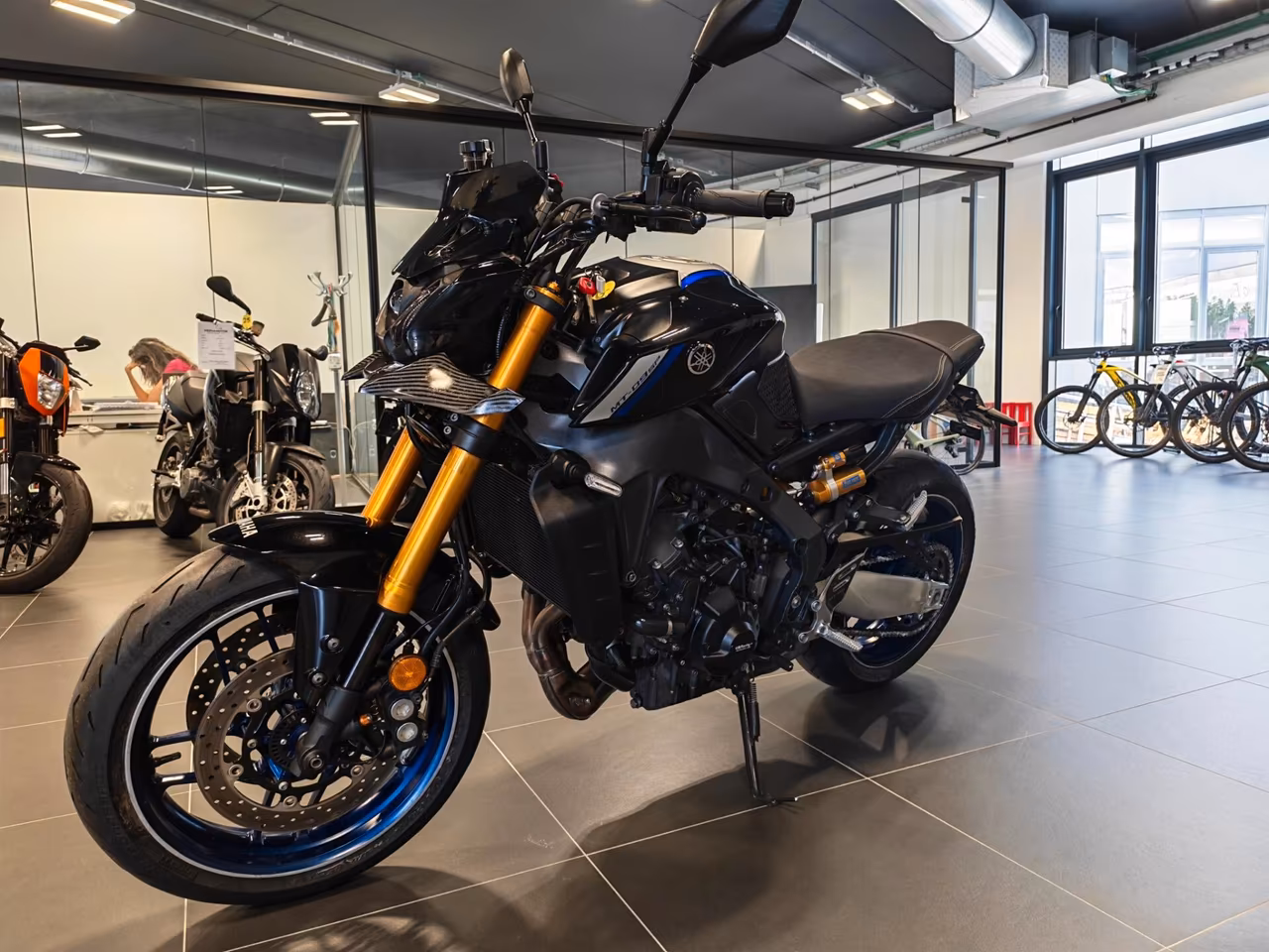Yamaha MT-09 SP Icon Reverce 2022