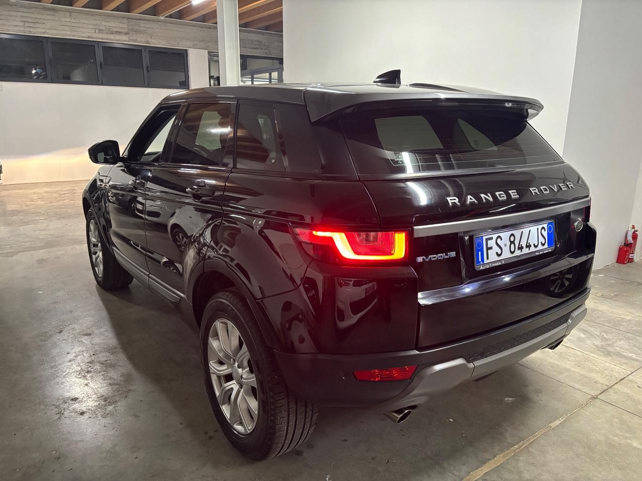 Range Rover Evoque 2.0 TD4 150 CV SE Dynamic