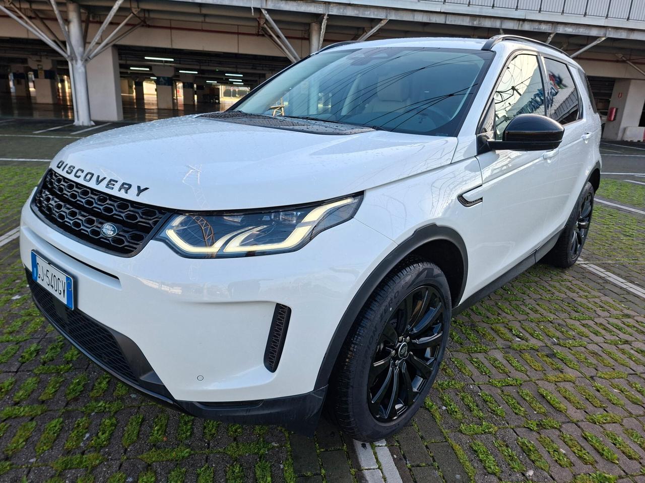 Land Rover Discovery Sport 2.0 TD4 204 CV AWD Auto R-Dynamic HSE