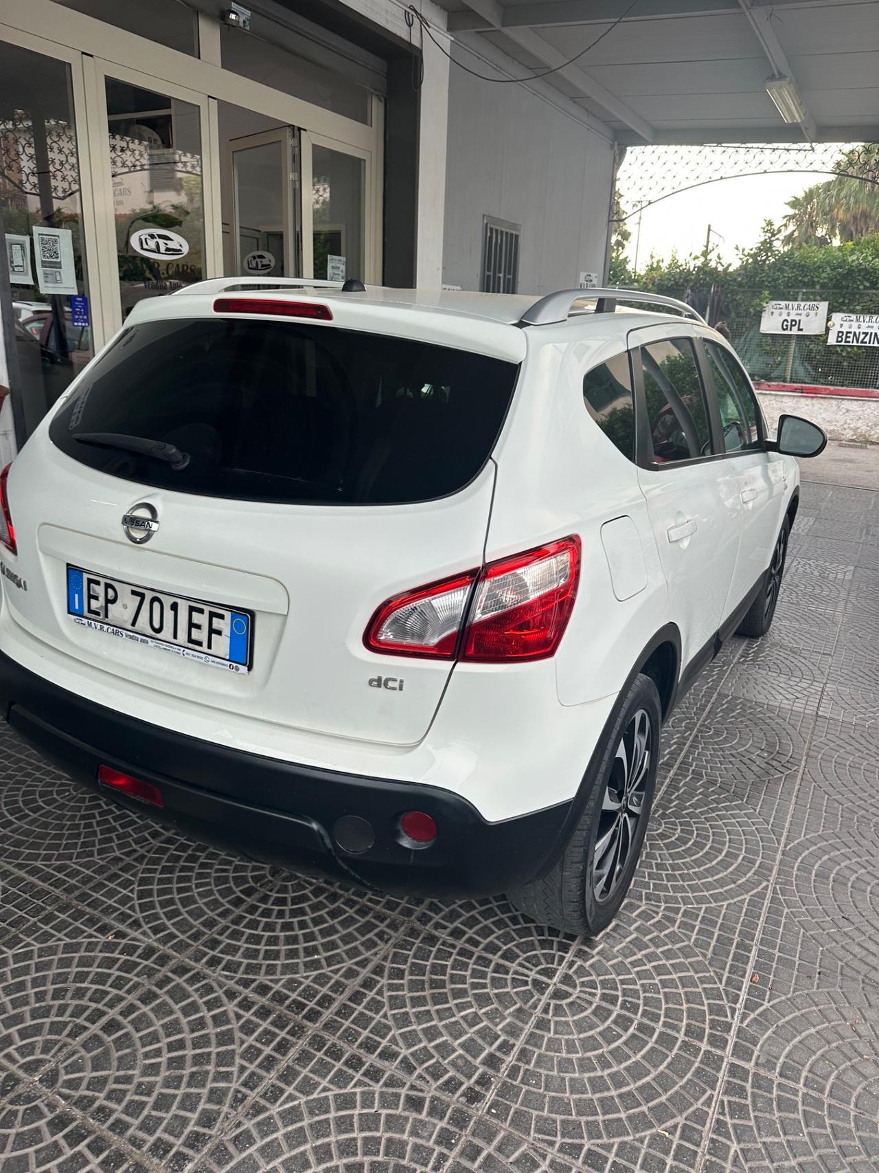 Nissan Qashqai 1.5 dCi DPF Tekna