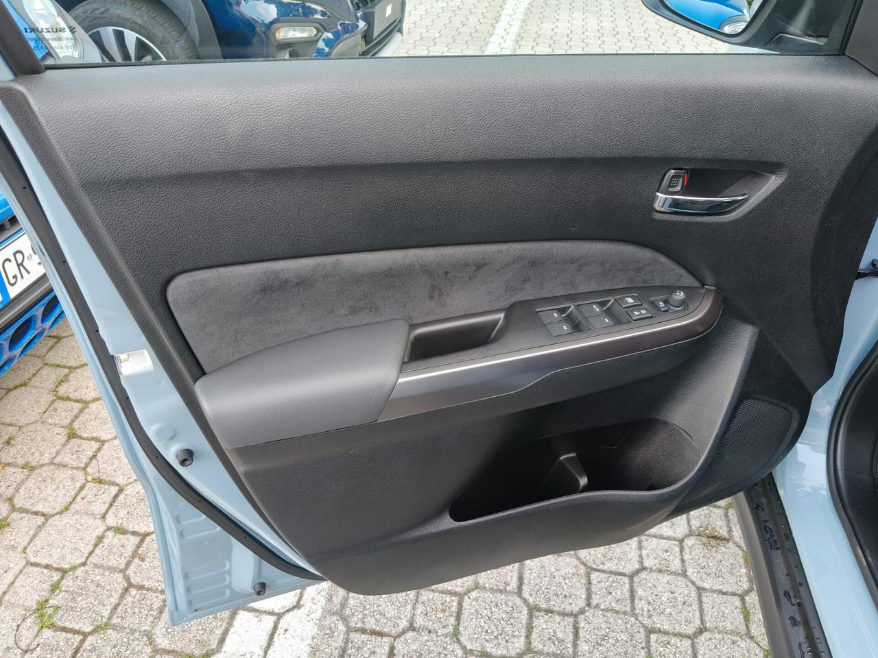 SUZUKI VITARA 1.4 IBRIDA ALLGRIP 4X4 MANUALE BICOLORE