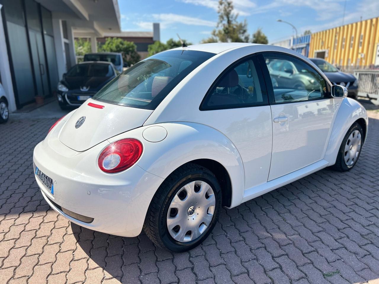 Volkswagen New Beetle 1.6 Benzina