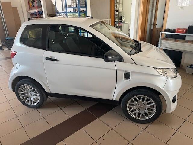 Aixam E-CITY