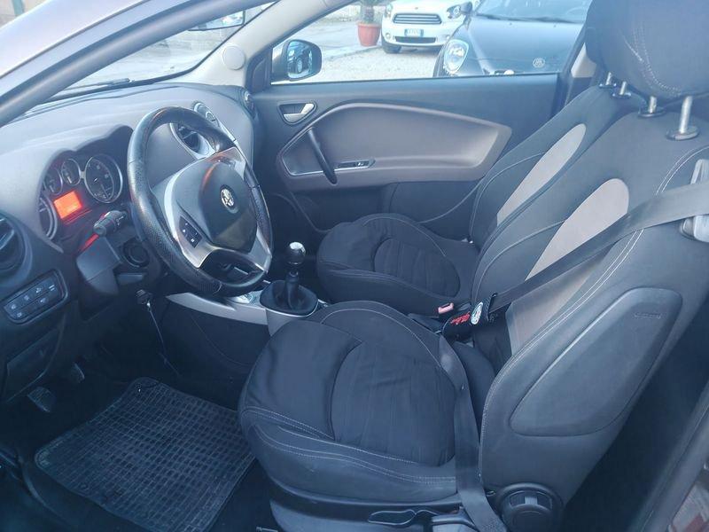Alfa Romeo MiTo MiTo 1.3 JTDm-2 95 CV S&S DistinctiveLEGGI