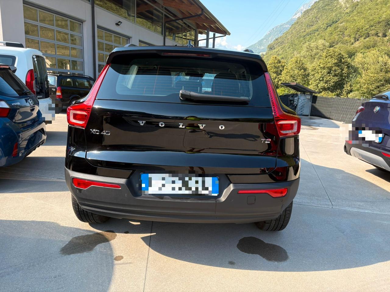 Volvo XC40 T2 Momentum Core