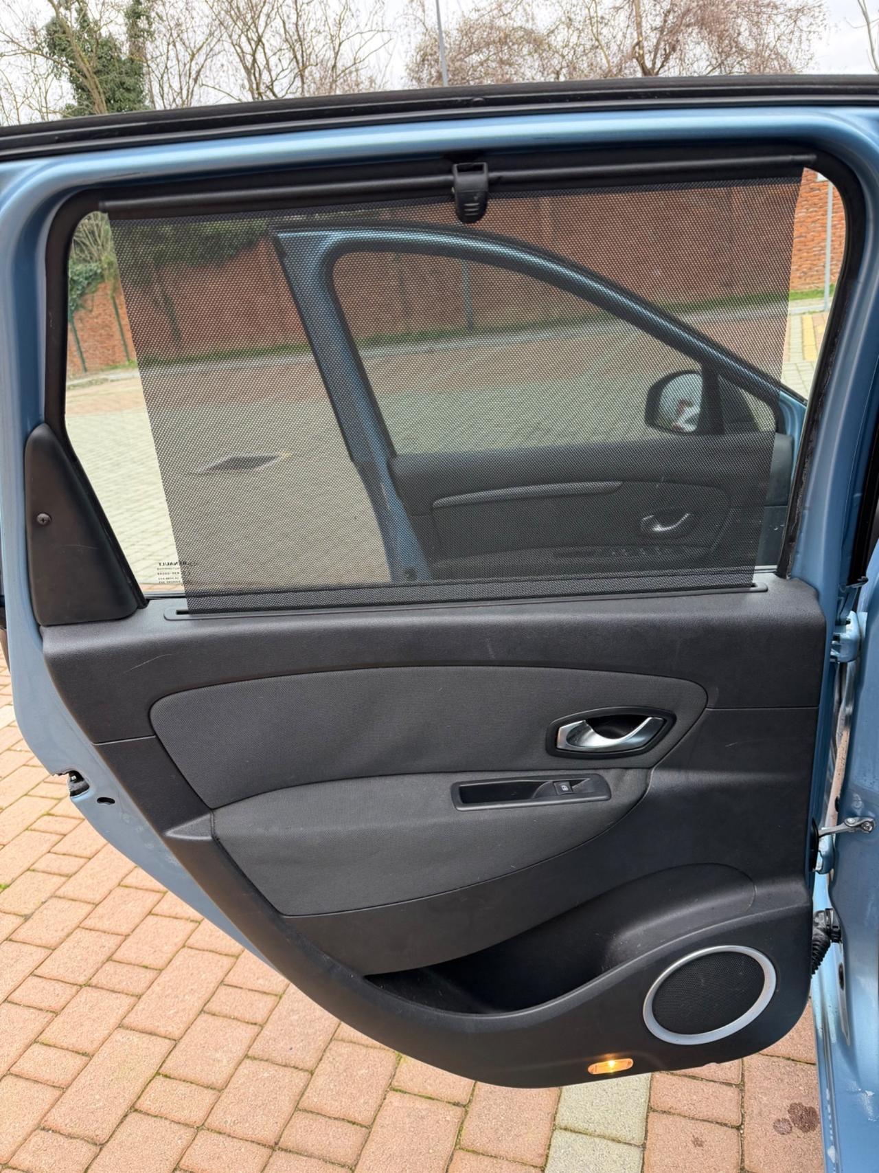 Renault Scenic Scénic X-Mod 1.6 GPL Dynamique