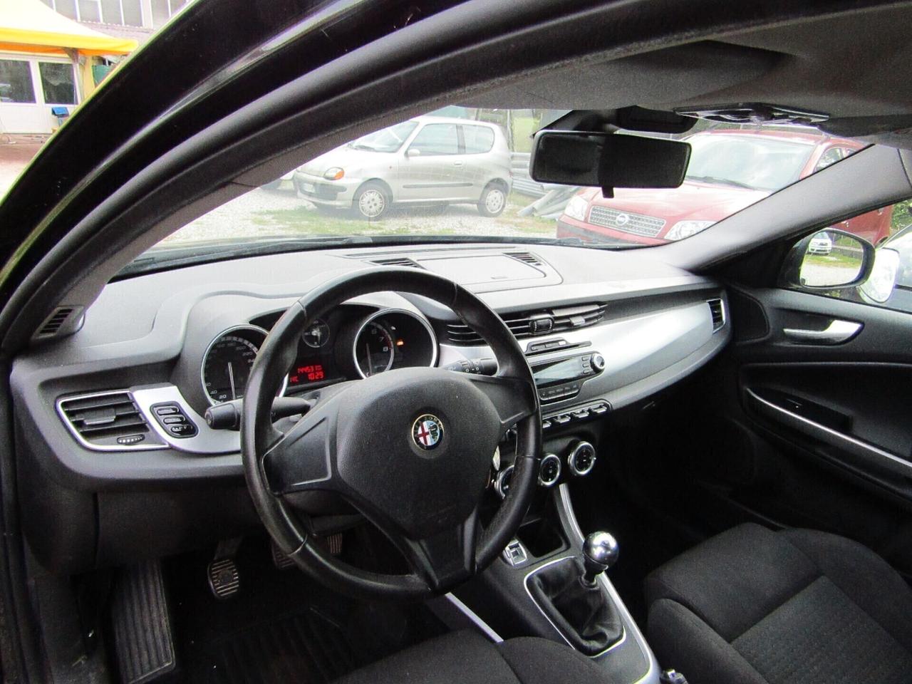 Alfa Romeo Giulietta 1.4 T. Benz.105 CV preparata