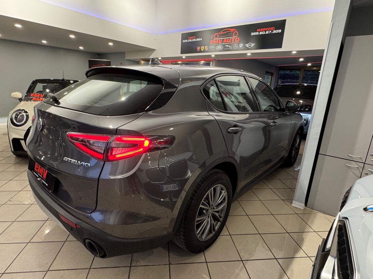 Alfa Romeo STELVIO 2.2 TURBODIESEL 160 CV AT8 RWD SUPER ( 11/2022 )