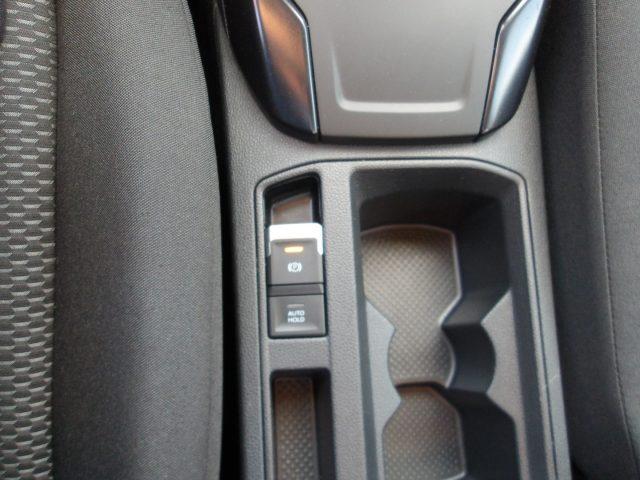 VOLKSWAGEN T-Roc 1.0 TSI 115 CV Style BMT GANCIO TRAINO