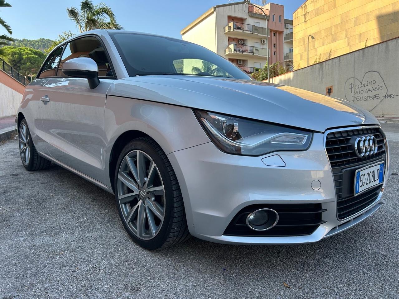 Audi A1 1.2 TFSI Ambition solo 71000 km !!!!