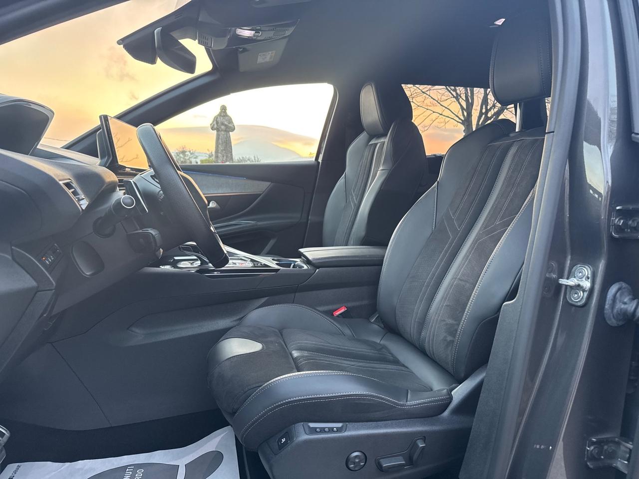 Peugeot 5008 BlueHDi 130 S&S EAT8 GT Pack