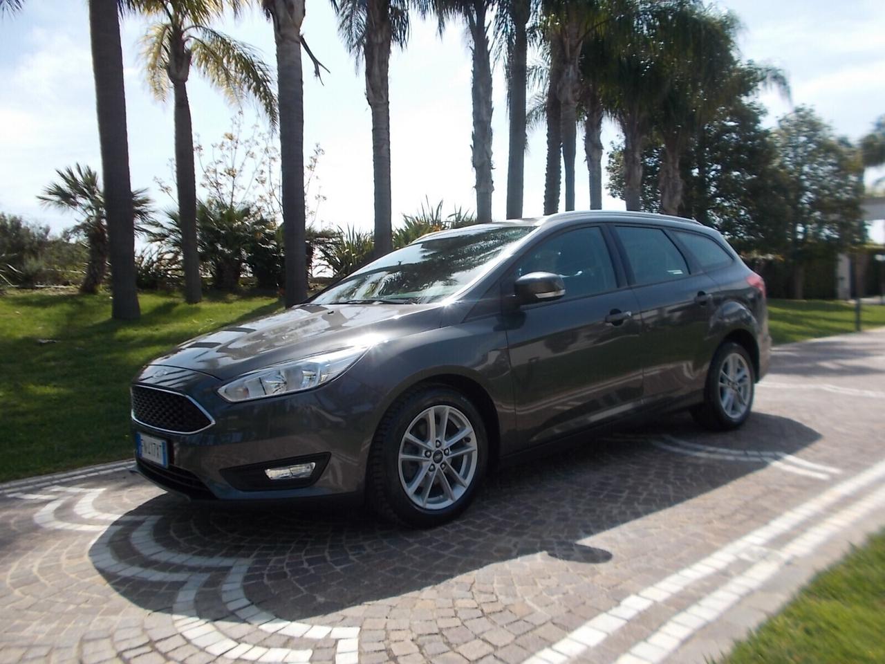 Ford Focus 1.5 TDCi 120cv Business come NUOVA