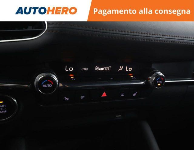 MAZDA 3 2.0L Skyactiv-G M-Hybrid Exclusive