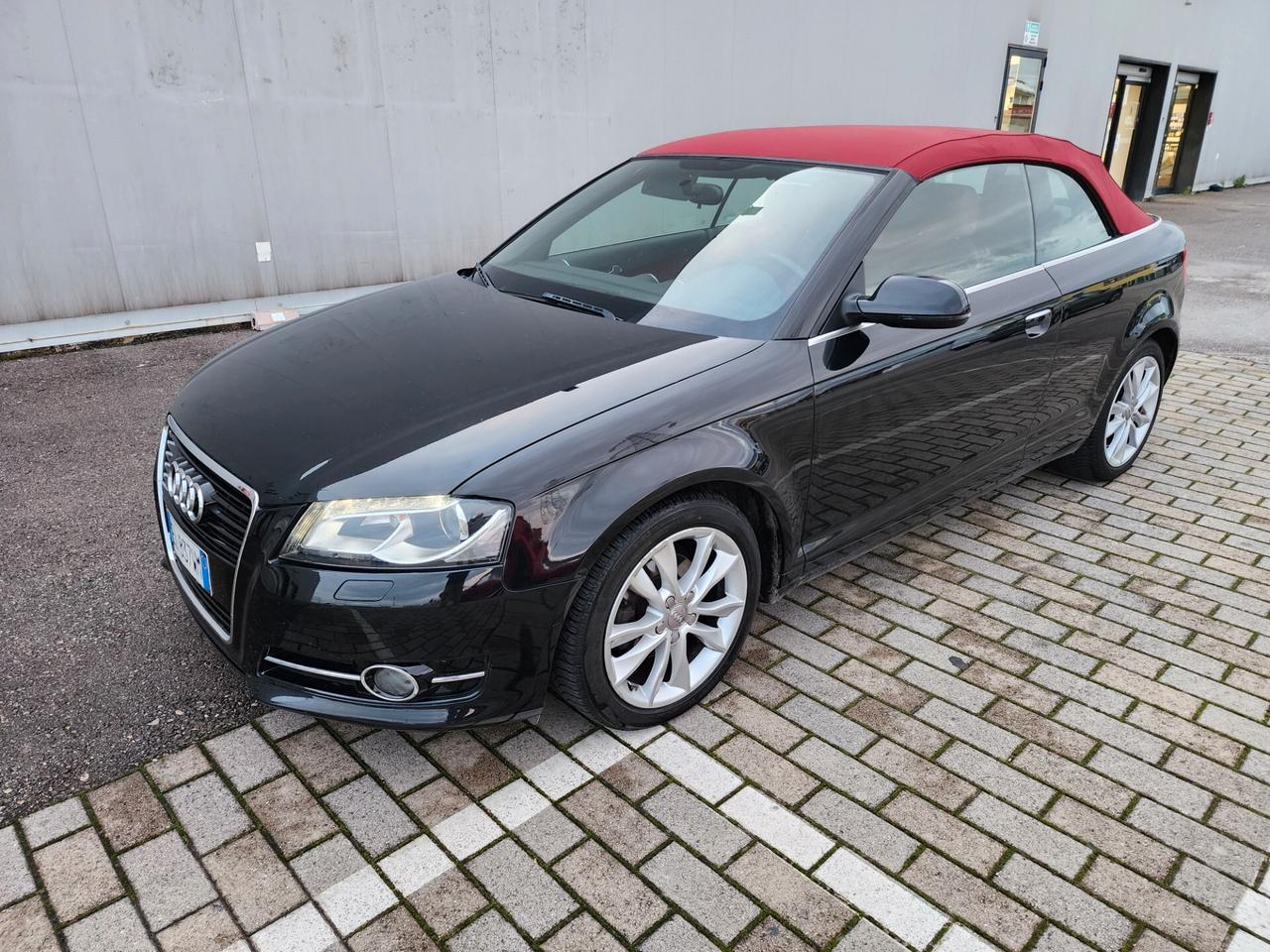 Audi A3 Cabrio 1.6 TDI 105 CV CR Ambition