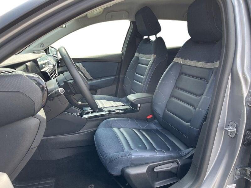 Citroën C4 III 2021 1.5 bluehdi Shine s&s 130cv eat8