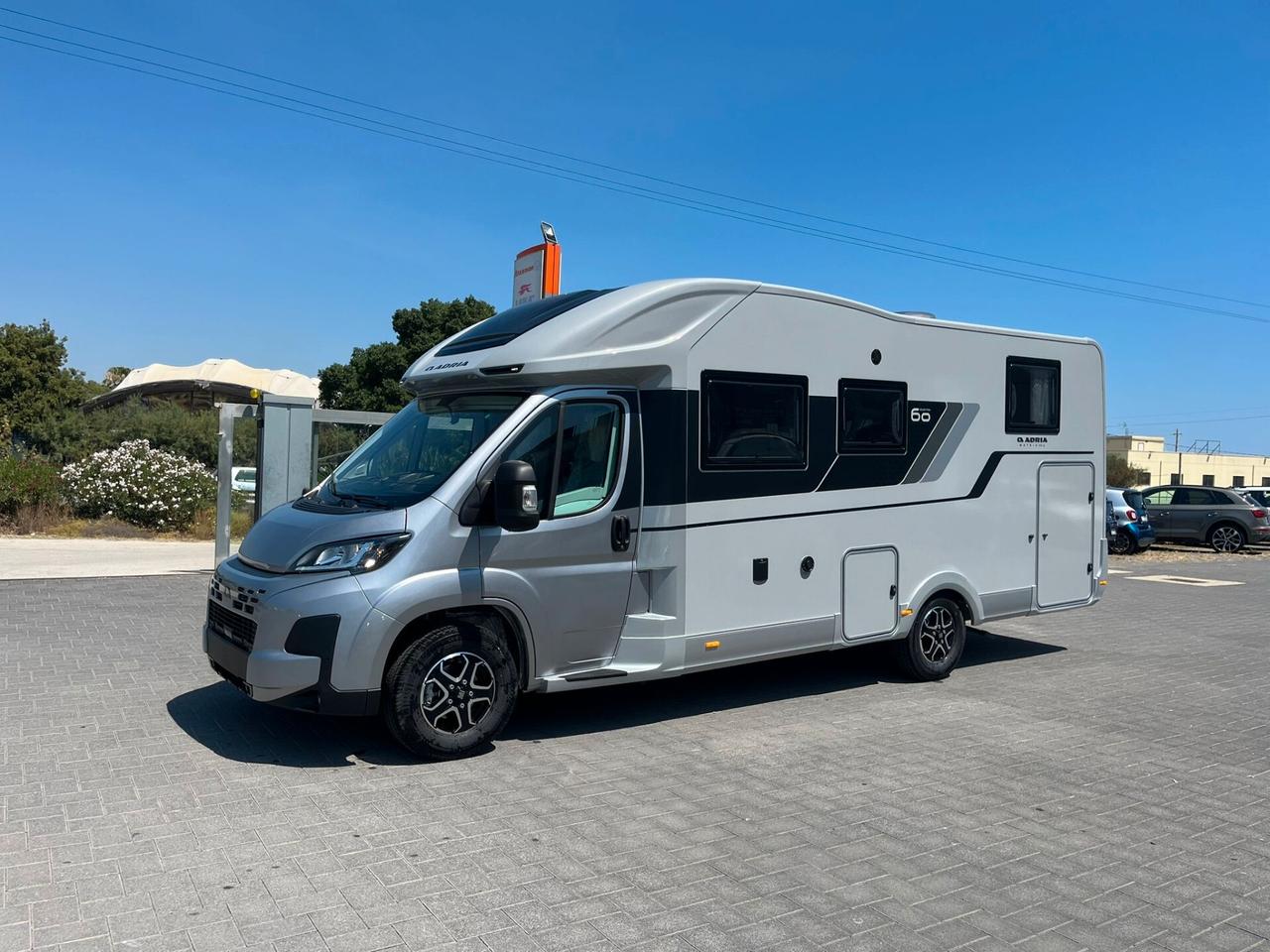 Adria Matrix 60Y 670 SL