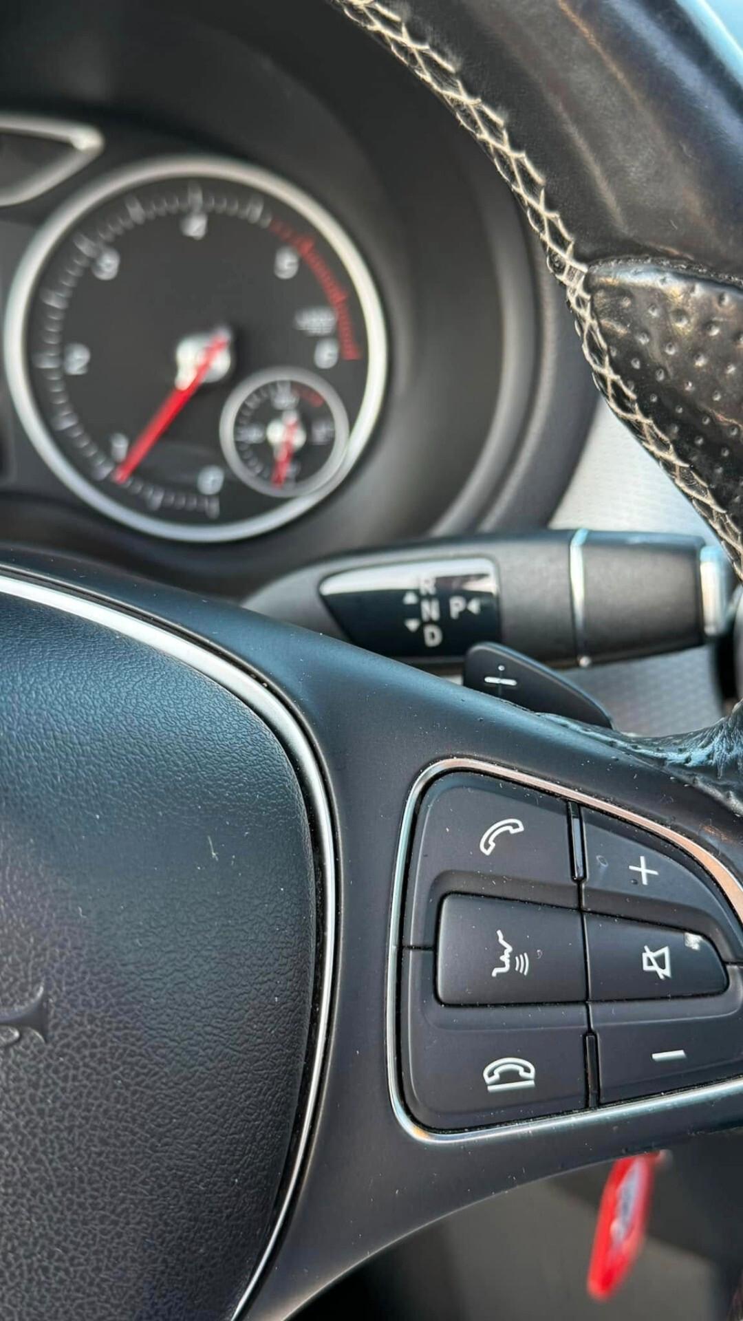 Mercedes Classe B 180 CDI Sport Automatic 110cv 2017