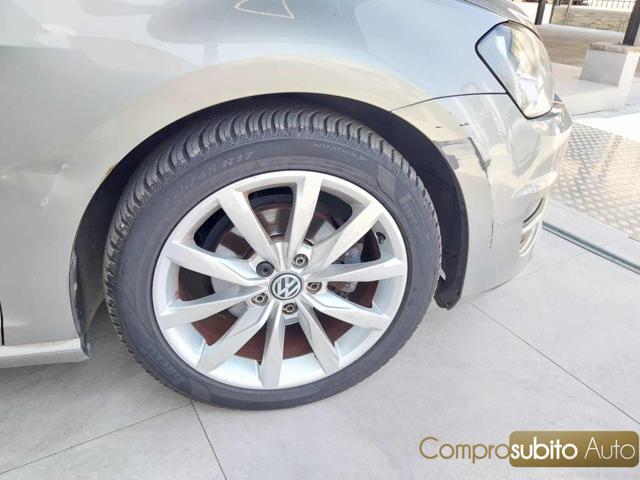 VOLKSWAGEN Golf 1.6 TDI 110 CVDSG Highline ( Garanzia 12 Mesi)