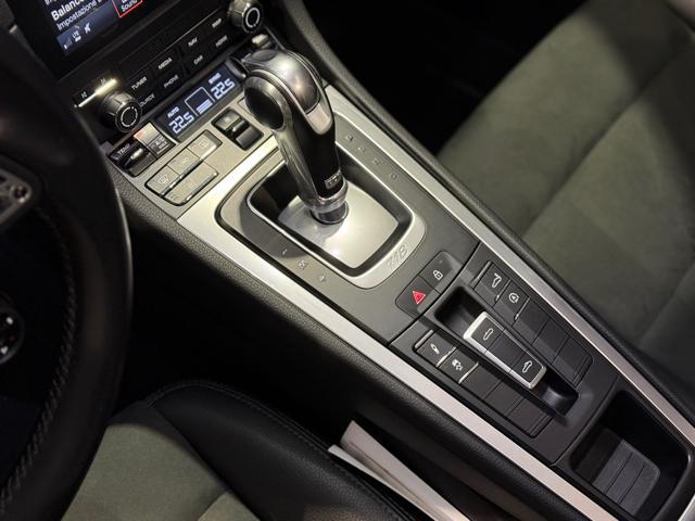 PORSCHE 718 Spyder 2.0