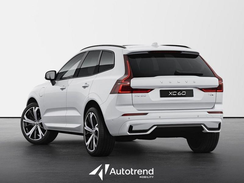 Volvo XC60 T6 253+145 CV AWD Plug-in Hybrid Automatica Recharge Ultimate Dark Pronta Consegna