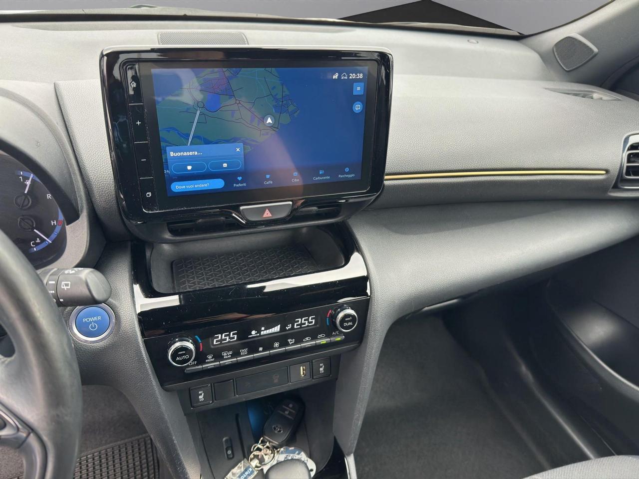 Toyota Yaris Cross 1.5h Adventure fwd 116cv e-cvt
