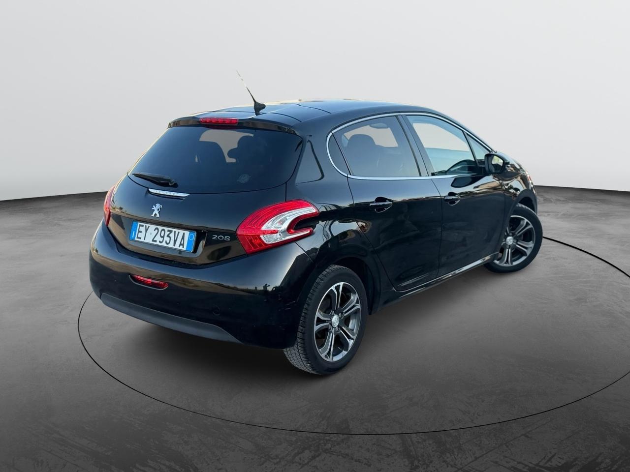 Peugeot 208 PureTech 82 5 porte Allure