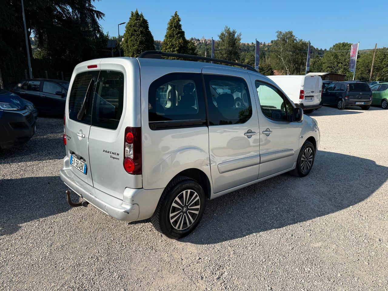 PEUGEOT Partner Tepee 1.6 Hdi AUTOCARRO N1