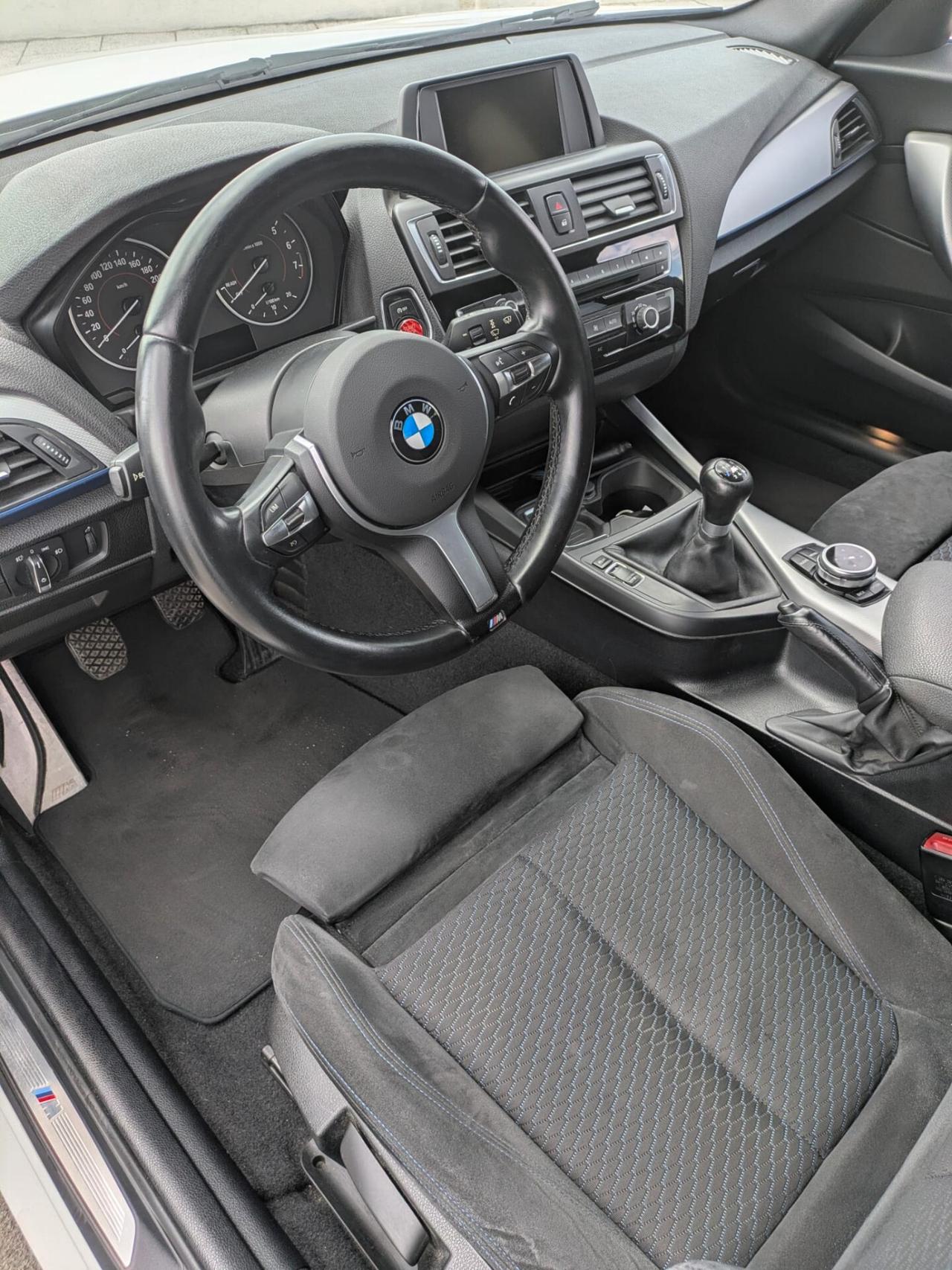 Bmw Serie 1 Msport 116i 109CV (Neopatentati)