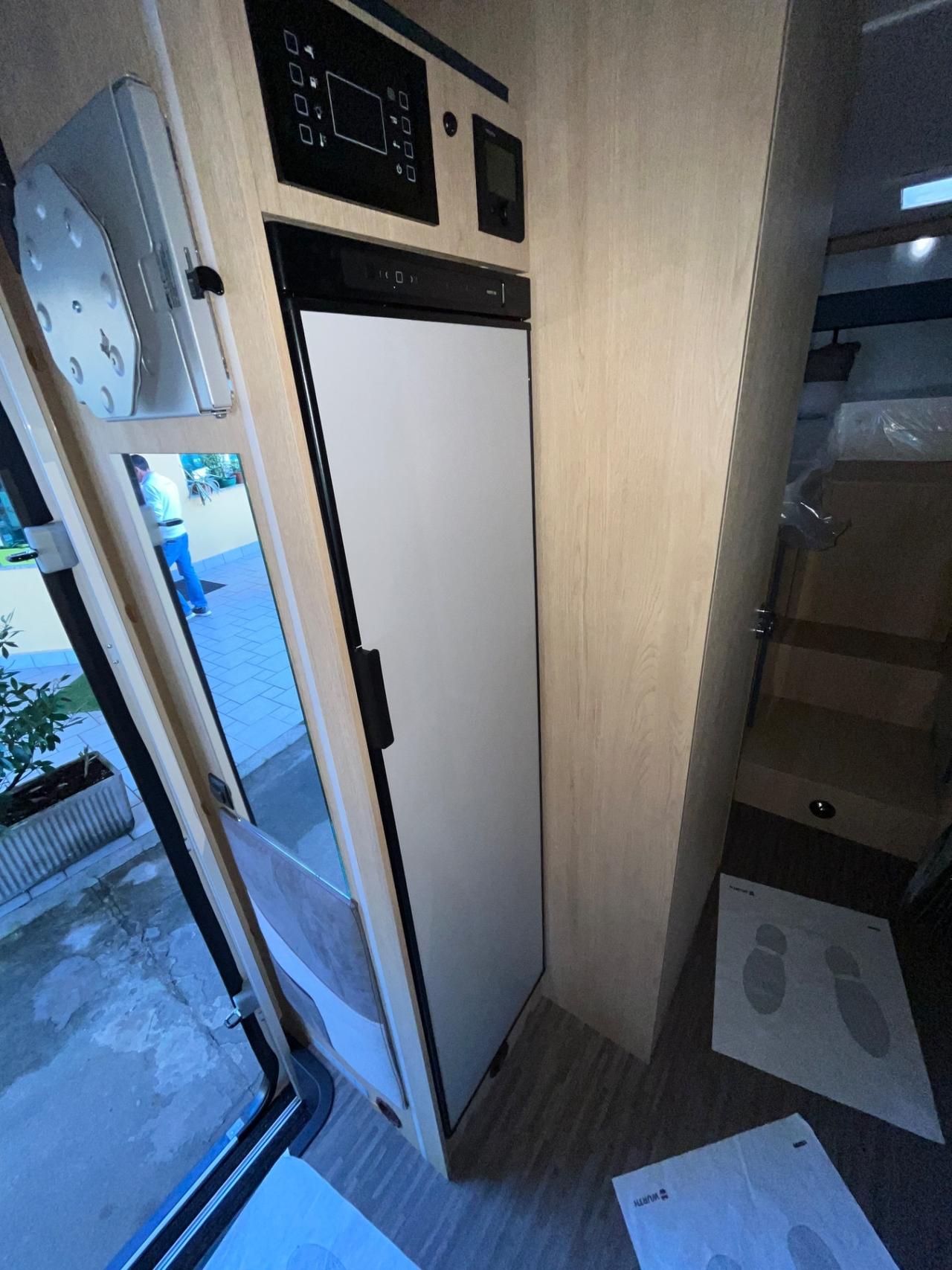 Ci International Horon 84 M