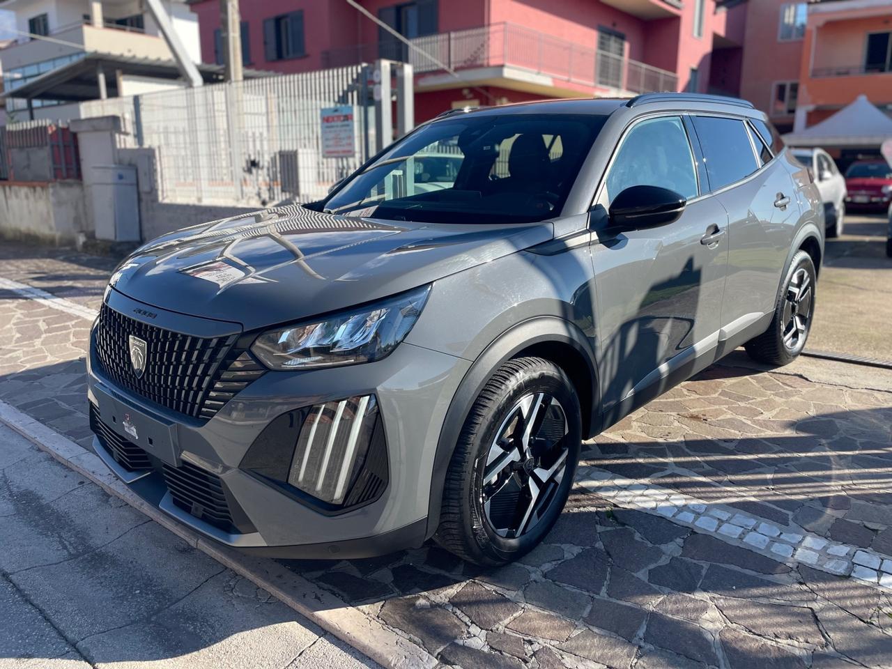 Peugeot 2008 PureTech 100 S&S Allure