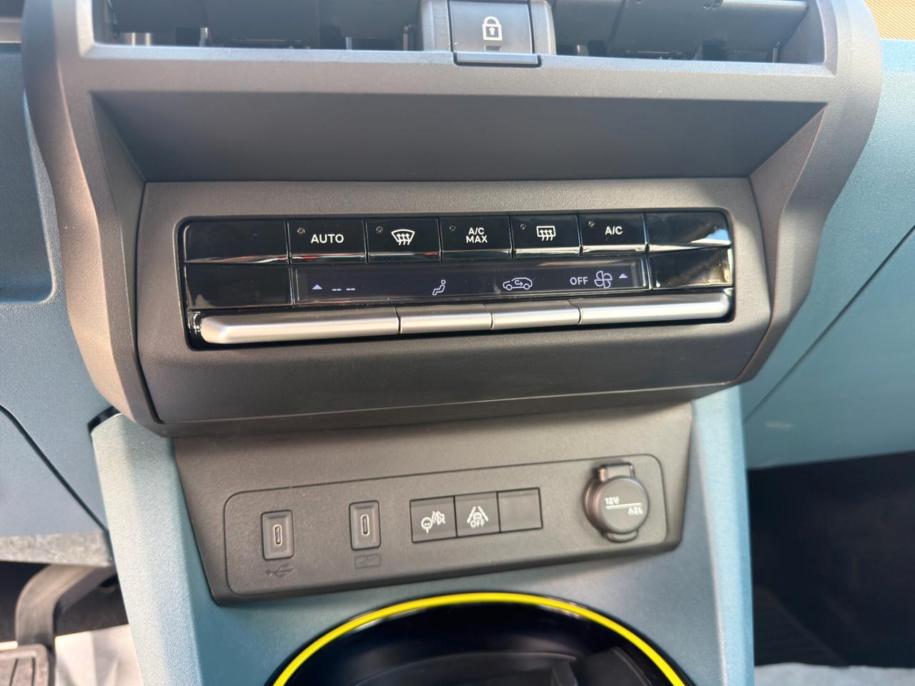 Fiat Grande Panda 1.2 Hybrid 110 CV S&S La Prima