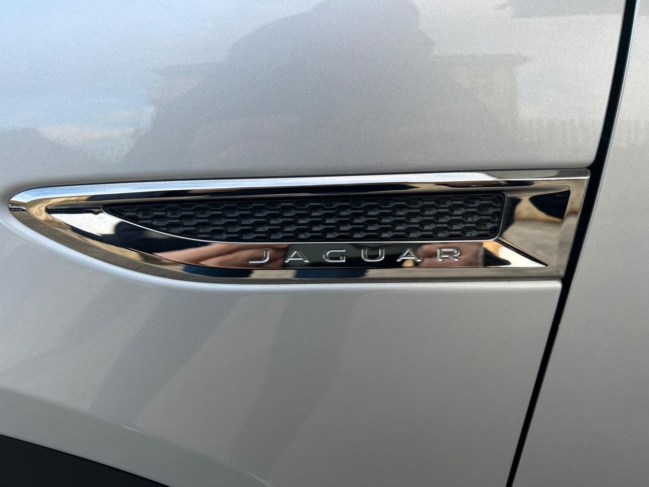 Jaguar E-Pace 2.0D 180 CV AWD aut. S